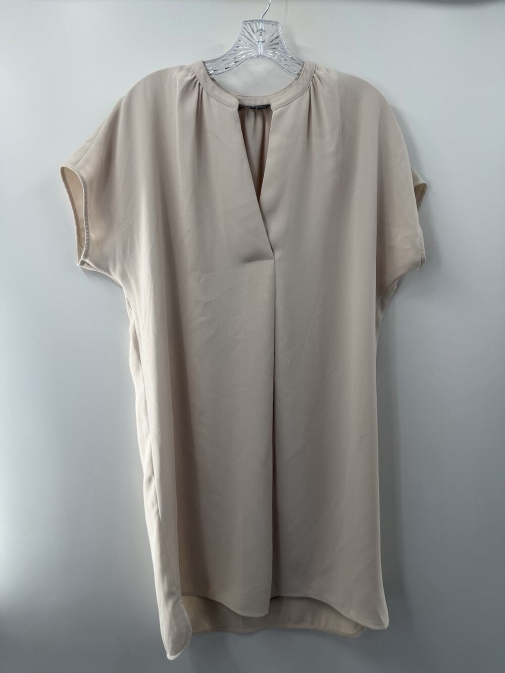 Vince Women's Shift Dress V-Neck Dolman Short Sleeve Cream Ivory Size M EUC